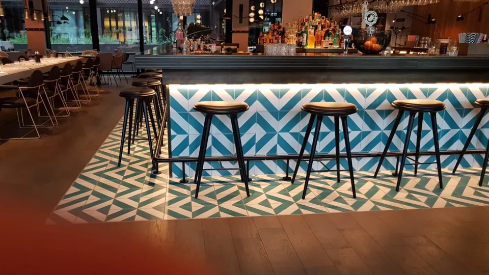 Turquoise bar